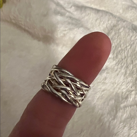 Jewelry - NWOT 💍 STAINLESS STEEL? TWO-TONE SILVER w/GOLD HUES BRAIDED RING BAND OS